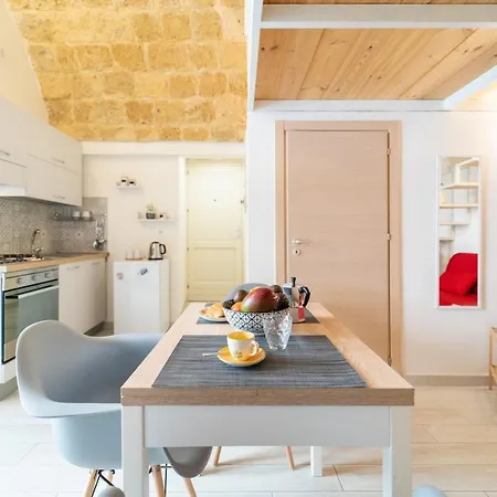 Apartment Lovely In The Historic Center Of Ortigia