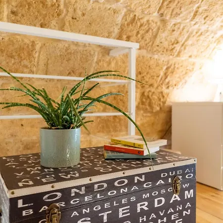 Lovely In The Historic Center Of Ortigia Apartment